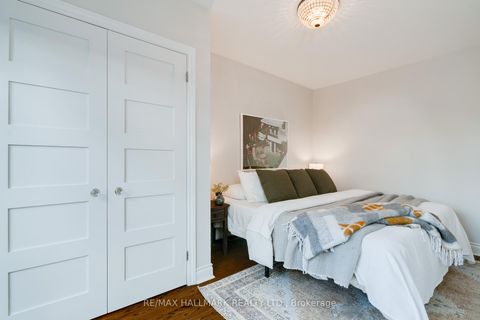 Photo 13 at 22 Sharpe Street, Cliffside, Toronto