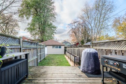 Photo 37 at 22 Sharpe Street, Cliffside, Toronto