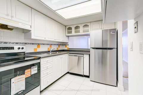 Photo 5 at 807 - 2466 Eglinton Avenue E, Eglinton East, Toronto