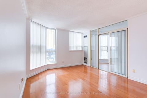Photo 10 at 807 - 2466 Eglinton Avenue E, Eglinton East, Toronto