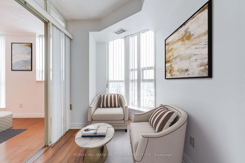 Photo 14 at 807 - 2466 Eglinton Avenue E, Eglinton East, Toronto