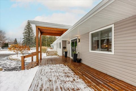 Photo 8 at 207 South Channel Drive, Keswick South, Georgina