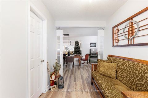 Photo 10 at 207 South Channel Drive, Keswick South, Georgina