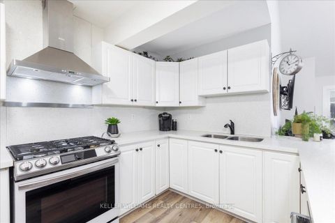 Photo 18 at 207 South Channel Drive, Keswick South, Georgina