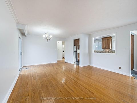Photo 4 at 98 Mount Olive Drive, Jamestown, Toronto