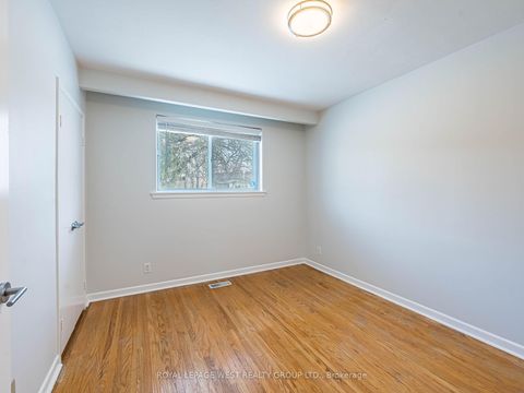 Photo 8 at 98 Mount Olive Drive, Jamestown, Toronto