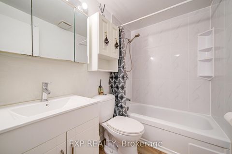 Photo 19 at 12 Sadlee Cove Crescent, Milliken, Toronto