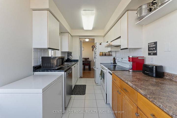 Photo 14 at 603 - 115 Omni Drive, Bendale, Toronto