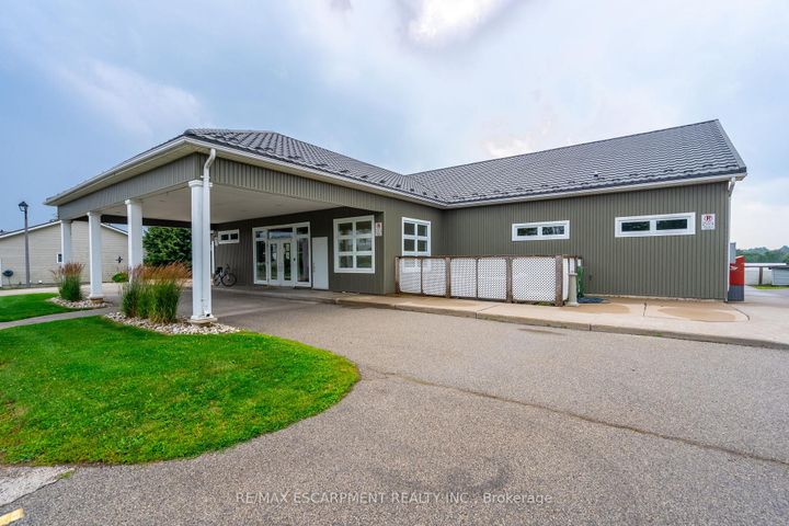 Photo 42 at 136 Glenariff Drive, Rural Flamborough, Hamilton