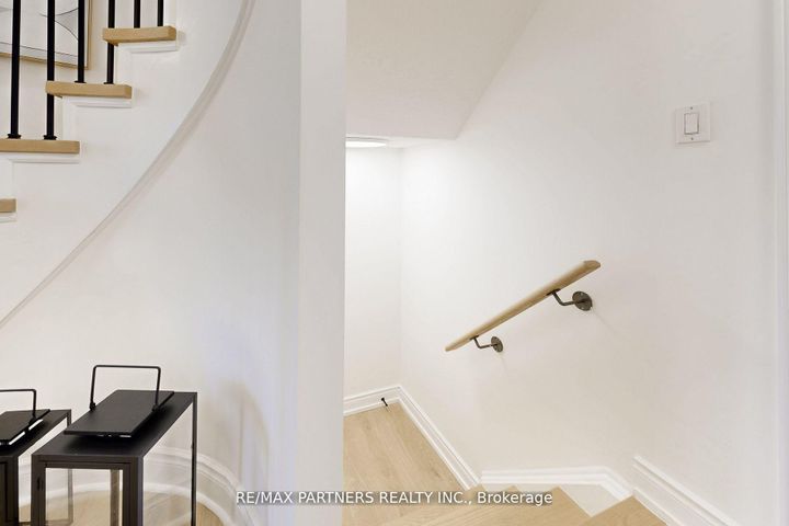 Photo 25 at 29 Robert Osprey Drive, Cathedraltown, Markham