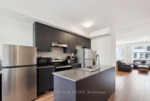 Photo 12 at 778 Kootenay Path, Donevan, Oshawa