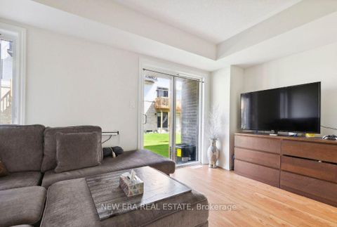 Photo 25 at 778 Kootenay Path, Donevan, Oshawa