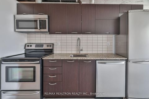 Photo 10 at 2005 - 150 Sudbury Street, Little Portugal, Toronto