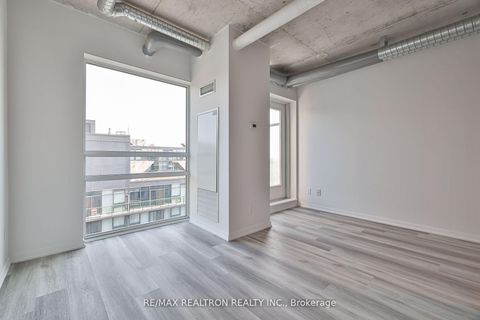 Photo 12 at 2005 - 150 Sudbury Street, Little Portugal, Toronto