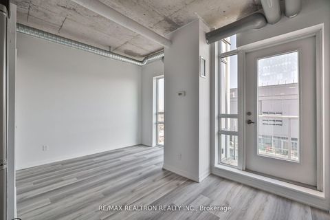 Photo 13 at 2005 - 150 Sudbury Street, Little Portugal, Toronto