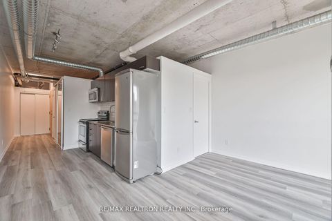 Photo 15 at 2005 - 150 Sudbury Street, Little Portugal, Toronto