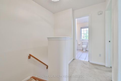 Photo 14 at 2439 Hollybrook Drive, WM Westmount, Oakville