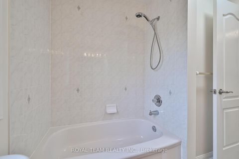 Photo 16 at 2439 Hollybrook Drive, WM Westmount, Oakville