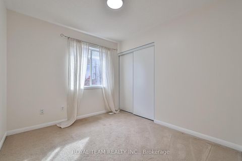 Photo 21 at 2439 Hollybrook Drive, WM Westmount, Oakville