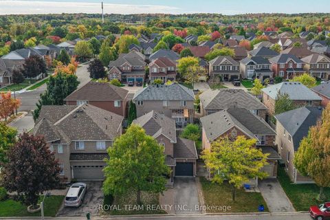 Photo 34 at 2439 Hollybrook Drive, WM Westmount, Oakville