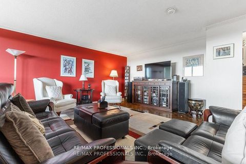 Photo 3 at E5 - 296 Mill Road, Markland Wood, Toronto