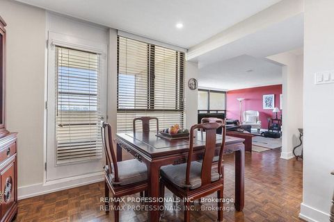 Photo 11 at E5 - 296 Mill Road, Markland Wood, Toronto