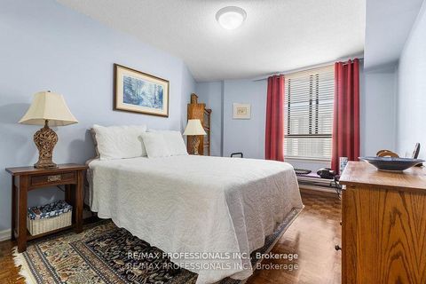 Photo 15 at E5 - 296 Mill Road, Markland Wood, Toronto