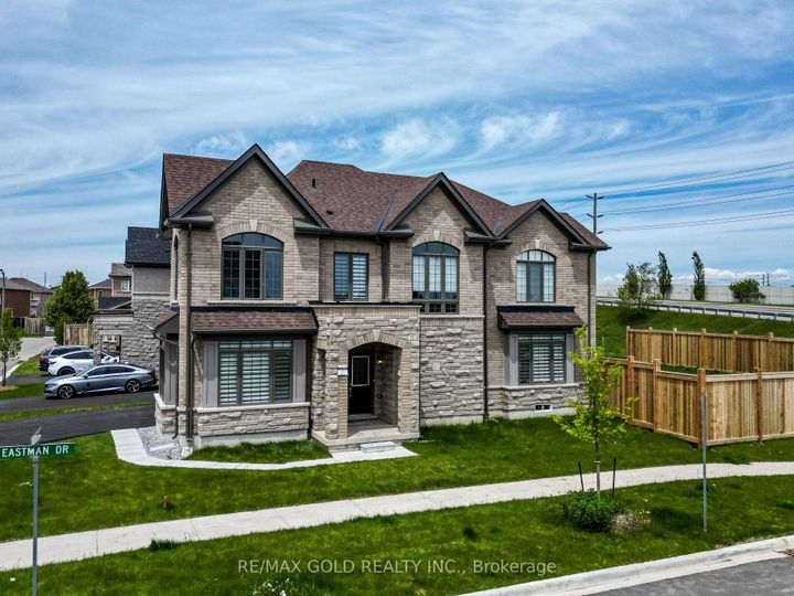 Photo 3 at 73 Eastman Drive N, Credit Valley, Brampton