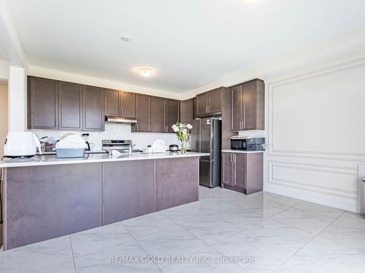 Photo 11 at 73 Eastman Drive N, Credit Valley, Brampton