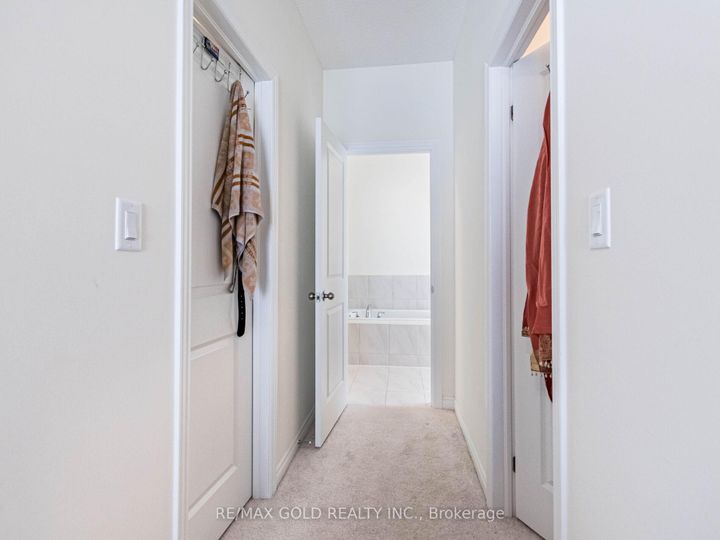 Photo 25 at 73 Eastman Drive N, Credit Valley, Brampton