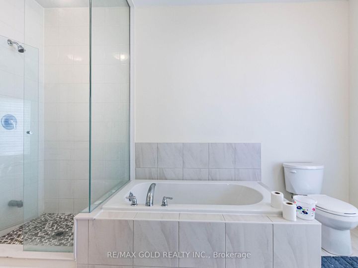 Photo 26 at 73 Eastman Drive N, Credit Valley, Brampton