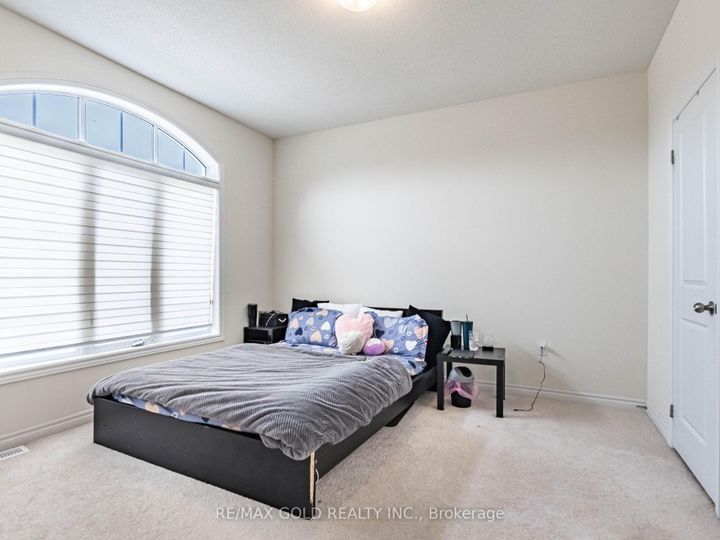 Photo 28 at 73 Eastman Drive N, Credit Valley, Brampton