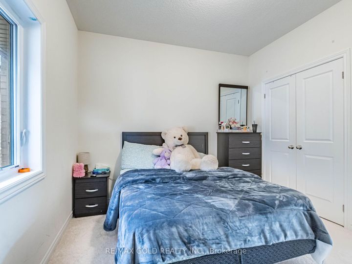 Photo 38 at 73 Eastman Drive N, Credit Valley, Brampton