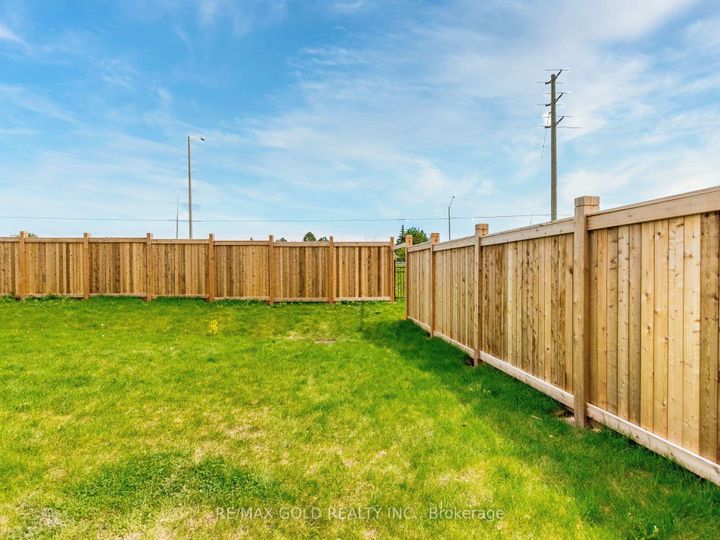 Photo 44 at 73 Eastman Drive N, Credit Valley, Brampton