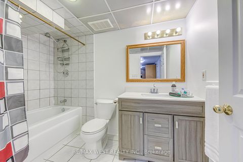 Photo 42 at 1397 Helen Court, WO West, Oakville