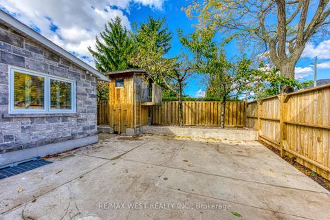 Photo 49 at 1397 Helen Court, WO West, Oakville