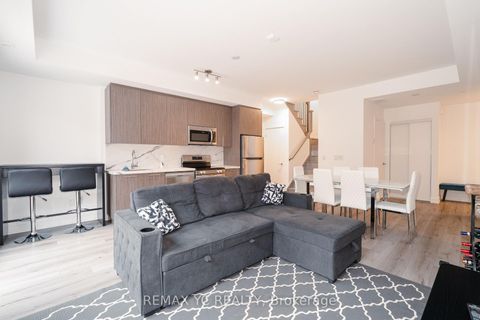 Photo 6 at TH20 - 851 Sheppard Avenue W, Clanton Park, Toronto