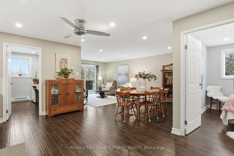 Photo 1 at 202 - 74 The Queensway S, Keswick North, Georgina