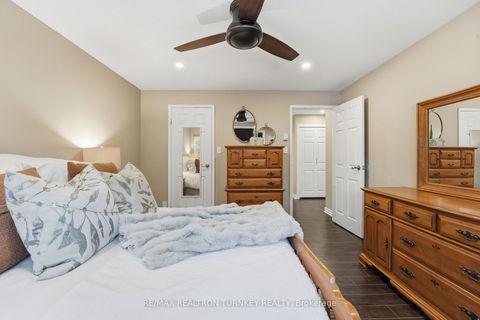 Photo 14 at 202 - 74 The Queensway S, Keswick North, Georgina