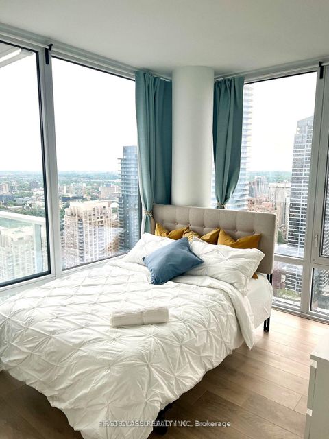 Photo 7 at 4002 - 501 Yonge Street, Bay Street Corridor, Toronto