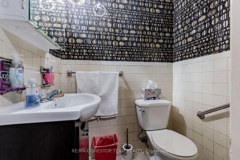 Photo 16 at 344 Pleasant Avenue, Newtonbrook West, Toronto