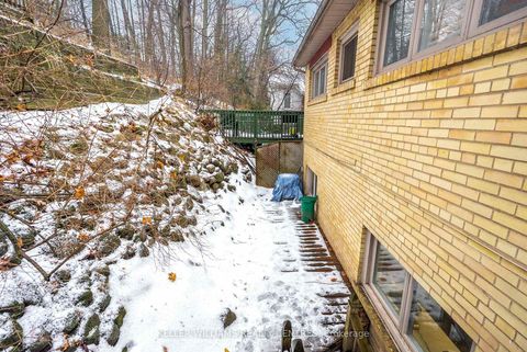 Photo 42 at 122A Neville Park Boulevard, The Beaches, Toronto