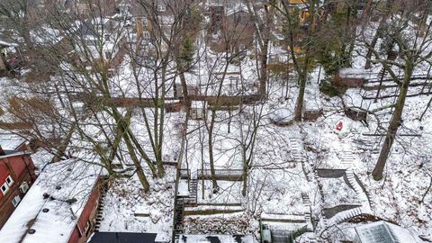 Photo 43 at 122A Neville Park Boulevard, The Beaches, Toronto