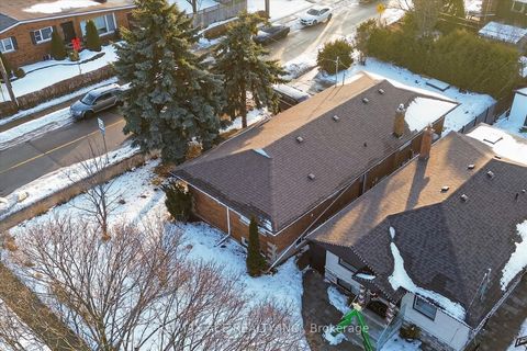 Photo 3 at 36 Galsworthy Avenue, Maryvale, Toronto
