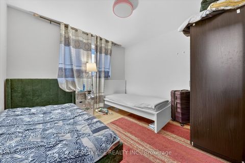 Photo 16 at 36 Galsworthy Avenue, Maryvale, Toronto