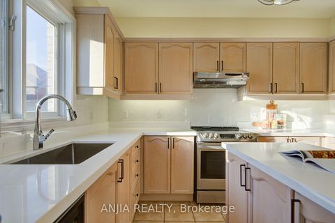 Photo 29 at 54 Rouge Bank Drive, Legacy, Markham