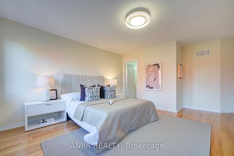 Photo 37 at 54 Rouge Bank Drive, Legacy, Markham