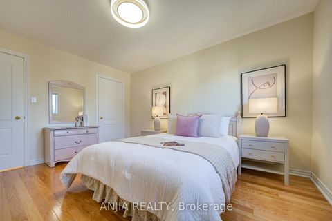 Photo 42 at 54 Rouge Bank Drive, Legacy, Markham