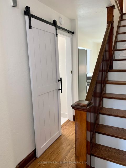 Photo 14 at 420 Jane Street, Lambton Baby Point, Toronto