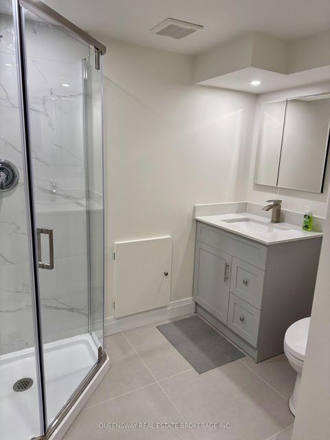 Photo 28 at 420 Jane Street, Lambton Baby Point, Toronto